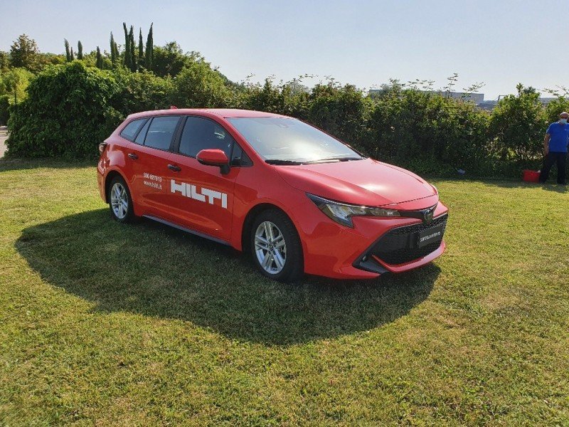 HILTI SCEGLIE LE IBRIDE TOYOTA PER LA SUA FLOTTA DI VETTURE AZIENDALI